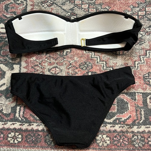 Black strapless bikini - size small / medium - Picture 2 of 2